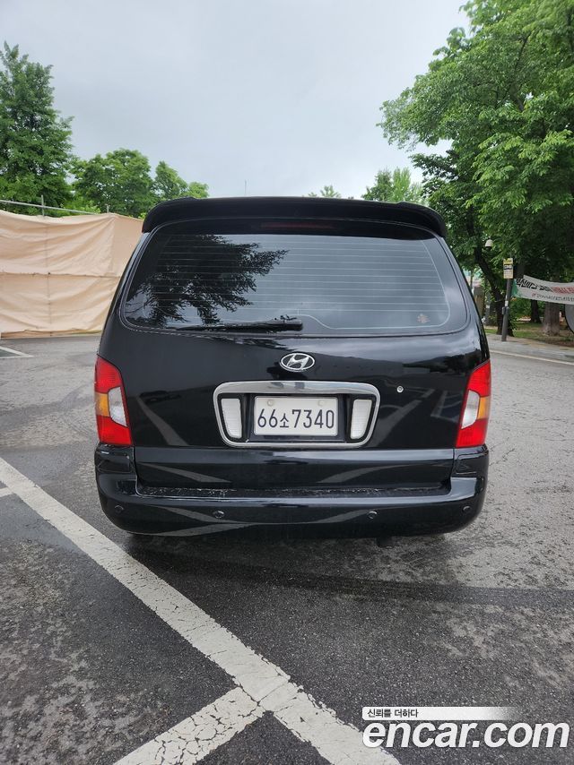 Hyundai Traget XG 9-Seater LPG 2.7 GLS Deluxe — пробег 137 000 км — фото 4 из 5