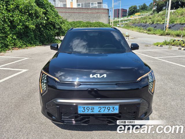 Kia EV3 Long Range 2WD GT Line — пробег 68 861 км — фото 3 из 5