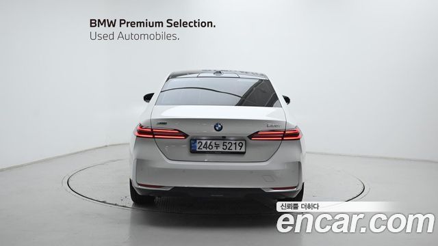 BMW 5-Series 530i xDrive — пробег 35 941 км — фото 4 из 5