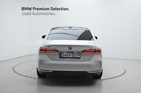 BMW 5-Series 530i xDrive — пробег 35 941 км — фото 4 из 5