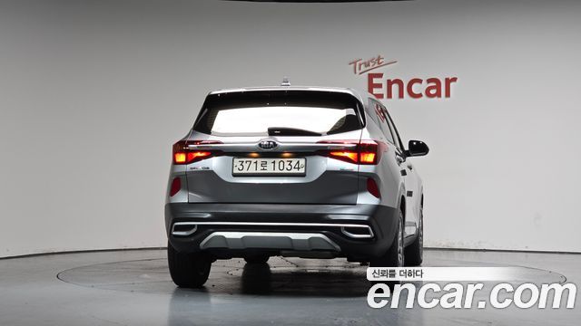 Kia Seltos из Кореи Encar