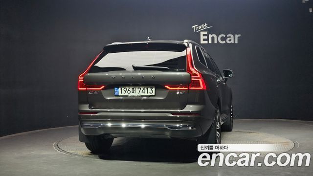 Volvo XC60 B5 Ultra Bright — пробег 15 848 км — фото 4 из 5