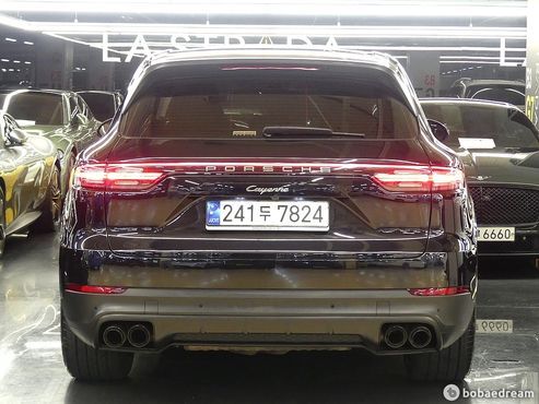Porsche Cayenne 3.0 — пробег 62 107 км — фото 2 из 5