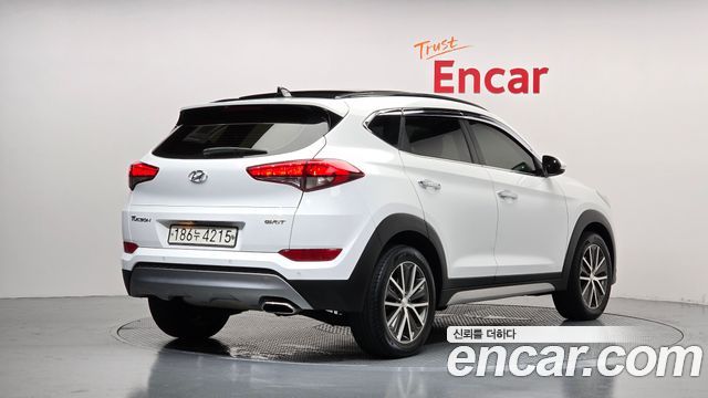 Hyundai Tucson Diesel 1.7 2WD Premium — пробег 179 729 км — фото 2 из 5