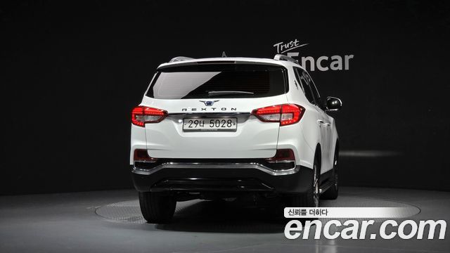 Ssangyong Rexton из Кореи Encar