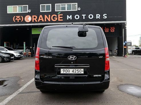 Hyundai Starex Van 3-Seater Smart — пробег 227 244 км — фото 4 из 5