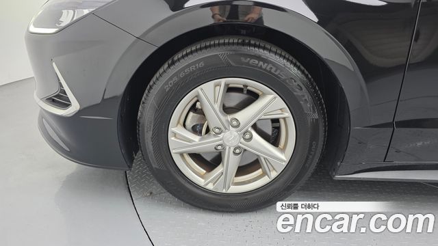Hyundai Sonata 2.0 Premium — пробег 84 957 км — фото 5 из 5
