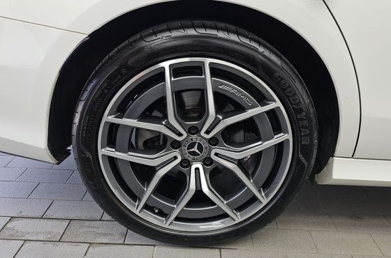 Mercedes-Benz E-Class E220d 4MATIC AMG Line — пробег 35 591 км — фото 5 из 5