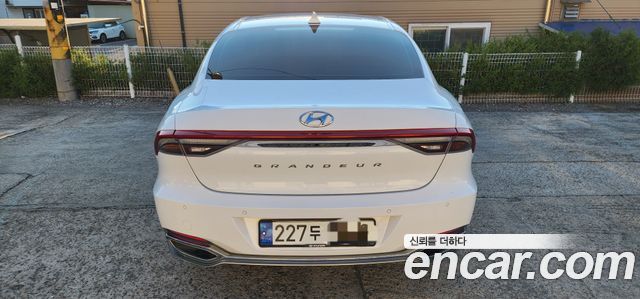Hyundai Grandeur из Кореи Encar