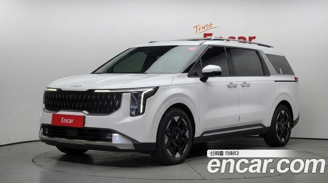 Kia Carnival Gasoline 9-Seater Noblesse — пробег 37 694 км — фото 1 из 5