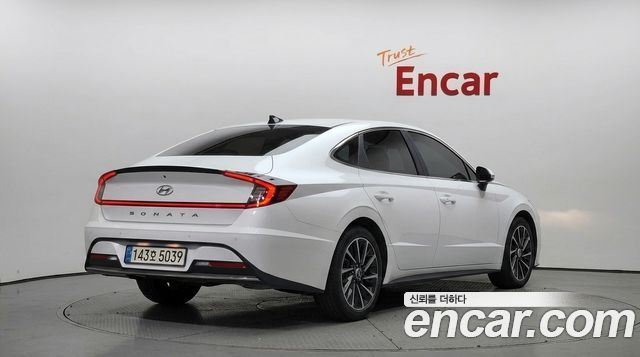 Hyundai Sonata из Кореи Encar