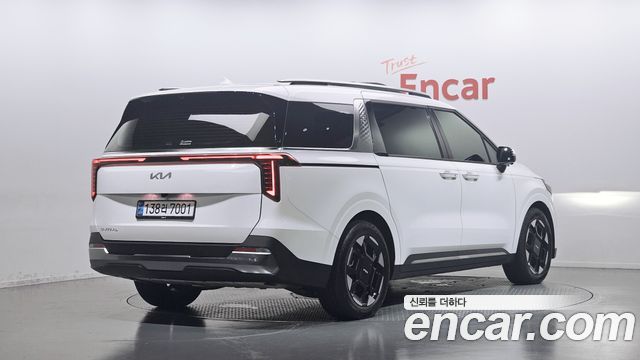 Kia Carnival Gasoline 9-Seater Signature — пробег 54 096 км — фото 2 из 5