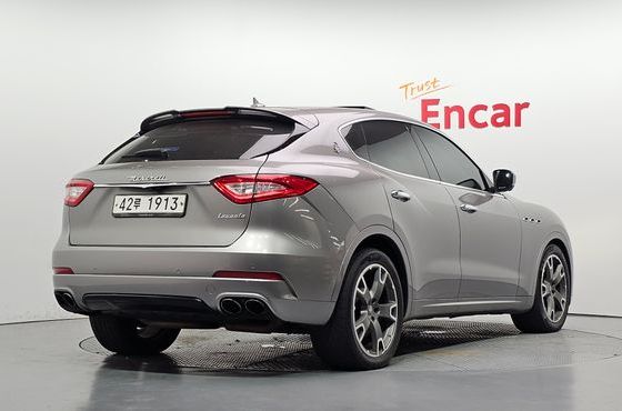 Maserati Levante 3.0 Diesel AWD Sport — пробег 128 793 км — фото 2 из 5