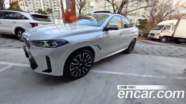 BMW X6 xDrive40i M Sport — пробег 51 000 км — фото 1 из 5