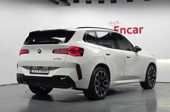 BMW X3 xDrive 30 M Sport Pro — пробег 6 943 км — фото 2 из 5