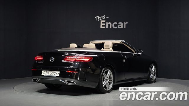 Mercedes-Benz E-Class E220d Cabriolet — пробег 68 070 км — фото 2 из 5