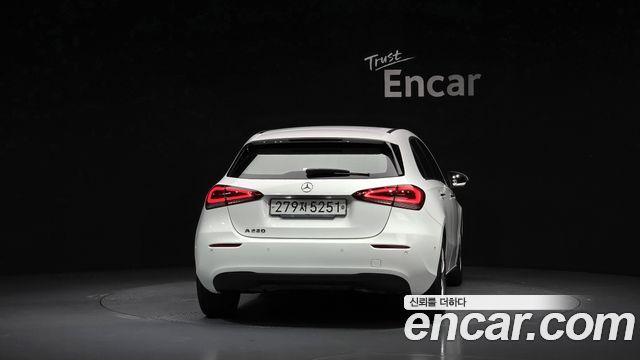 Mercedes-Benz A-Class из Кореи Encar
