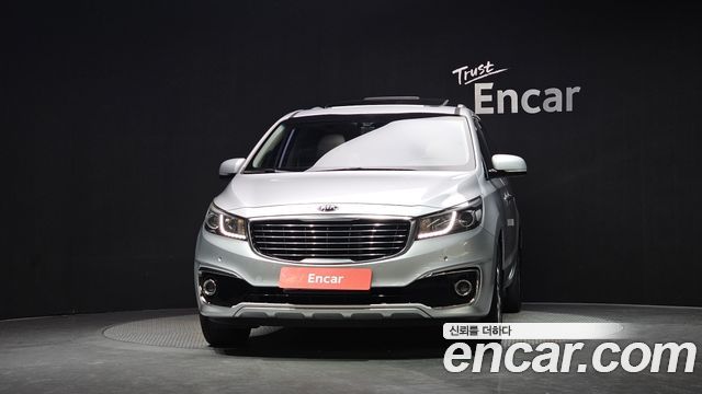 Kia Carnival из Кореи Encar