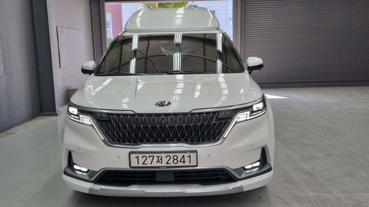 Kia Carnival из Кореи Encar
