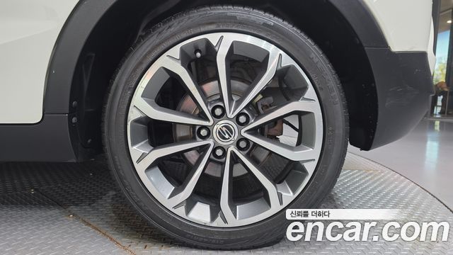 Ssangyong TIBOLI из Кореи Encar