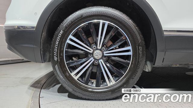 Volkswagen Tiguan из Кореи Encar