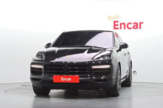 Porsche Cayenne 4.0 Turbo Coupe — пробег 31 679 км — фото 3 из 5