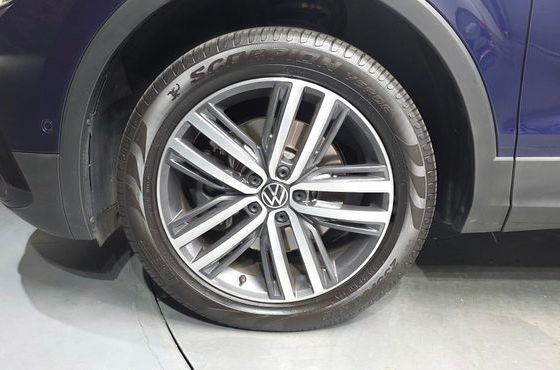 Volkswagen Tiguan 2.0 TSI Prestige — пробег 37 906 км — фото 5 из 5