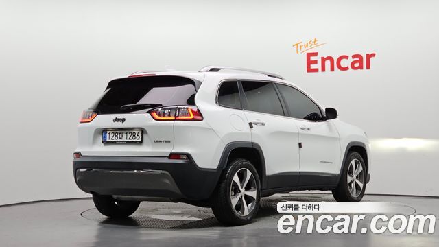 Jeep Cherokee 2.4 Limited 2WD — пробег 53 272 км — фото 2 из 5