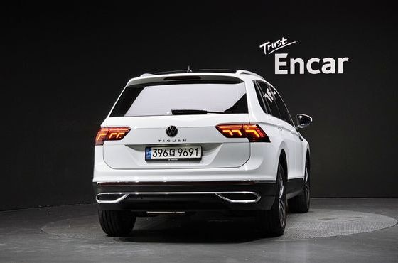 Volkswagen Tiguan 2.0 TDI Prestige — пробег 23 231 км — фото 4 из 5