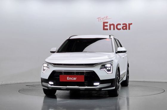 Kia Niro Signature — пробег 86 899 км — фото 3 из 5