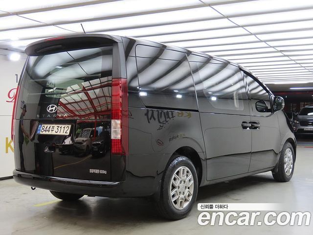 Hyundai Staria из Кореи Encar