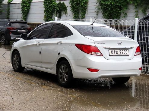 Hyundai Accent 1.4 VVT Modern — пробег 130 478 км — фото 4 из 5