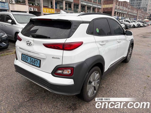 Hyundai Kona из Кореи Encar