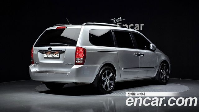 Kia Carnival Grand Carnival Gasoline President — пробег 137 391 км — фото 2 из 5