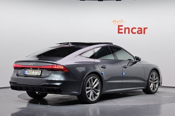 Audi A7 55 TFSI Quattro Premium — пробег 103 701 км — фото 2 из 5