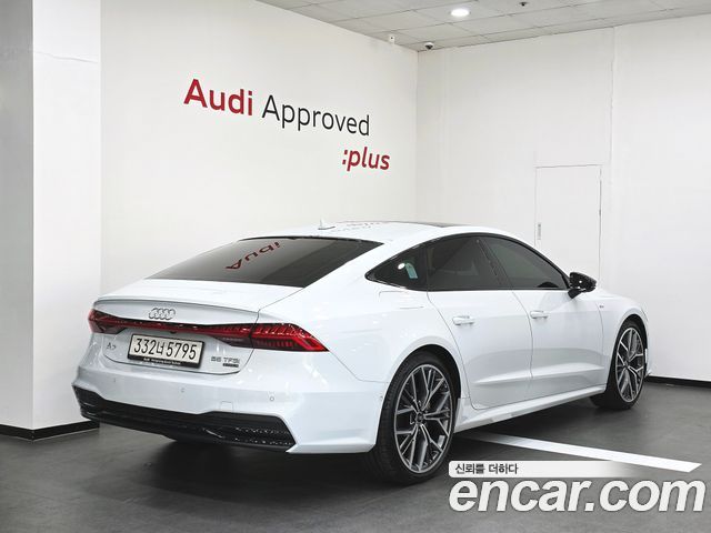 Audi A7 55 TFSI Quattro Premium — пробег 12 366 км — фото 2 из 5