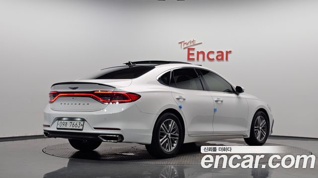 Hyundai Grandeur из Кореи Encar