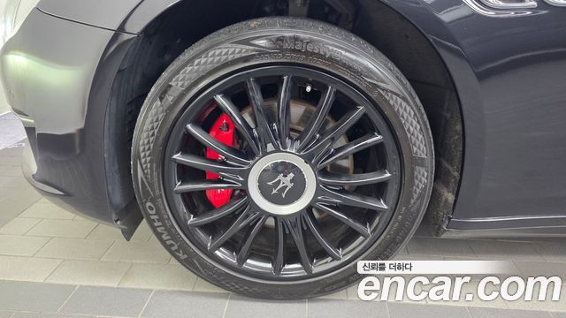 Maserati Quattroporte из Кореи Encar