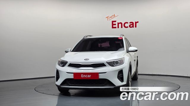Kia Stonic Diesel 1.6 Deluxe — пробег 109 141 км — фото 3 из 5