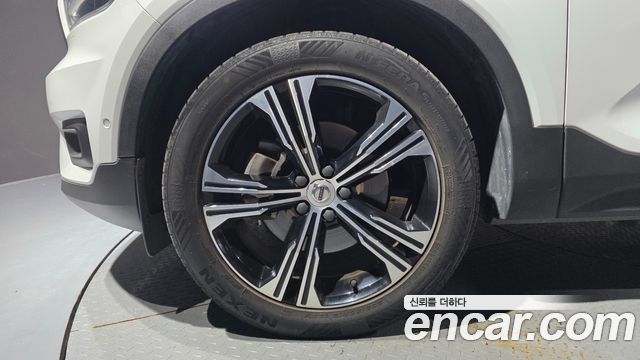 Volvo XC40 из Кореи Encar