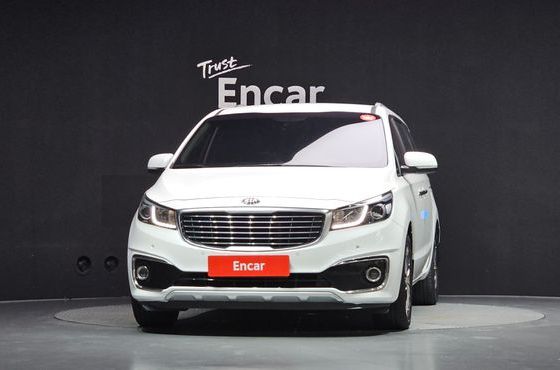 Kia Carnival 9-seater Prestige — пробег 131 212 км — фото 3 из 5