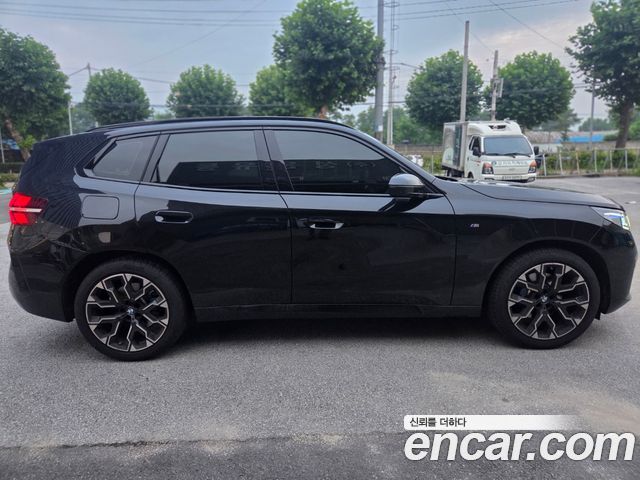 BMW X3 xDrive 20d M Sport — пробег 4 885 км — фото 5 из 5