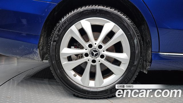 Mercedes-Benz C-Class из Кореи Encar