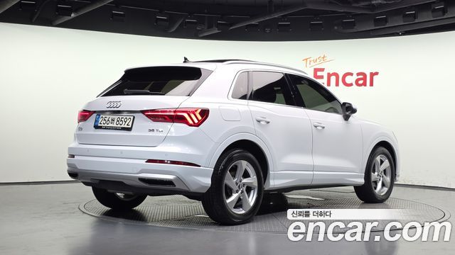 Audi Q3 35 TDI Premium — пробег 44 774 км — фото 2 из 5