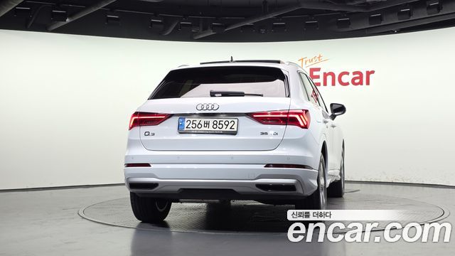 Audi Q3 35 TDI Premium — пробег 44 774 км — фото 4 из 5