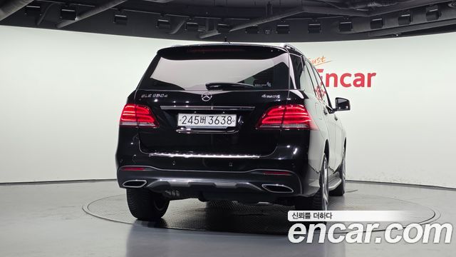 Mercedes-Benz GLE-Class GLE350 d 4MATIC — пробег 177 629 км — фото 4 из 5