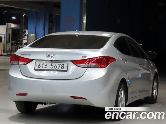 Hyundai AVANTE M16 GDI Blue Saver — пробег 211 559 км — фото 4 из 5