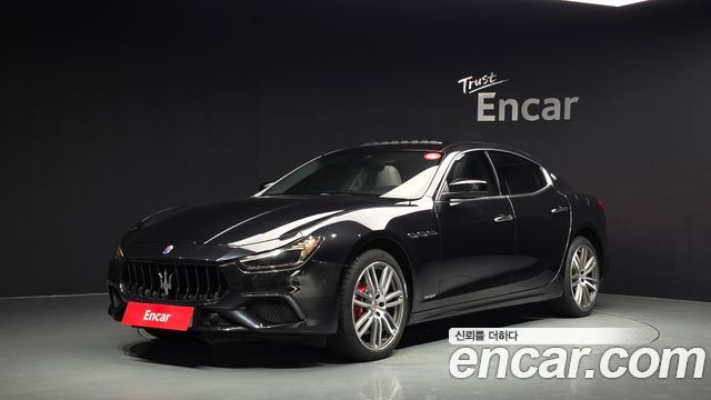 Maserati Ghibli из Кореи Encar