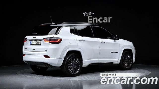 Jeep Compass из Кореи Encar