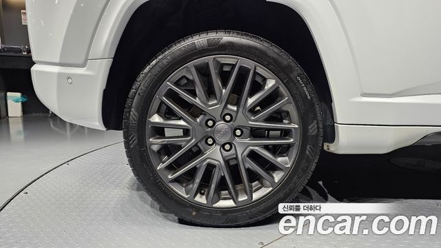 Jeep Compass из Кореи Encar